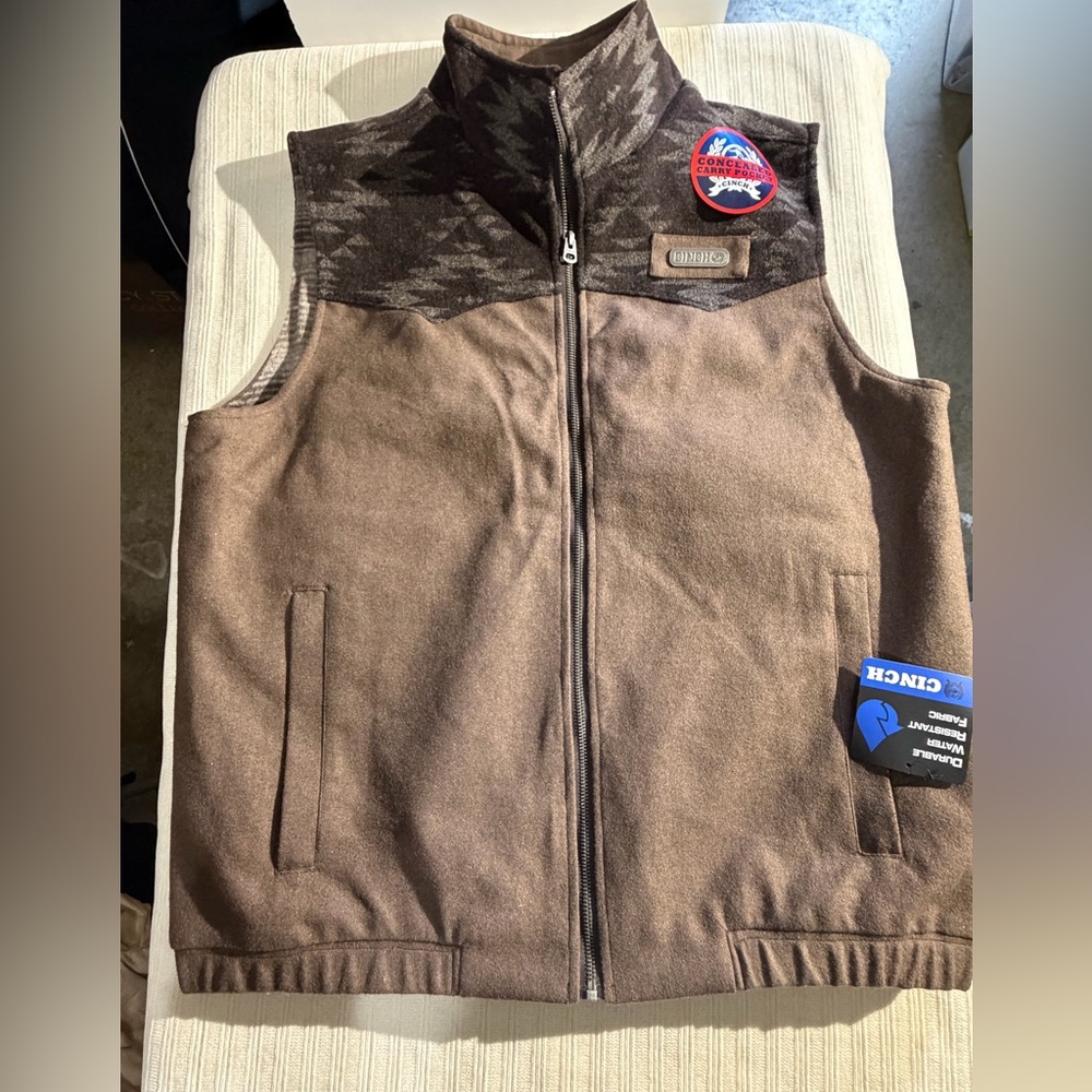 Cinch Men's Dark Brown Patterned Vest